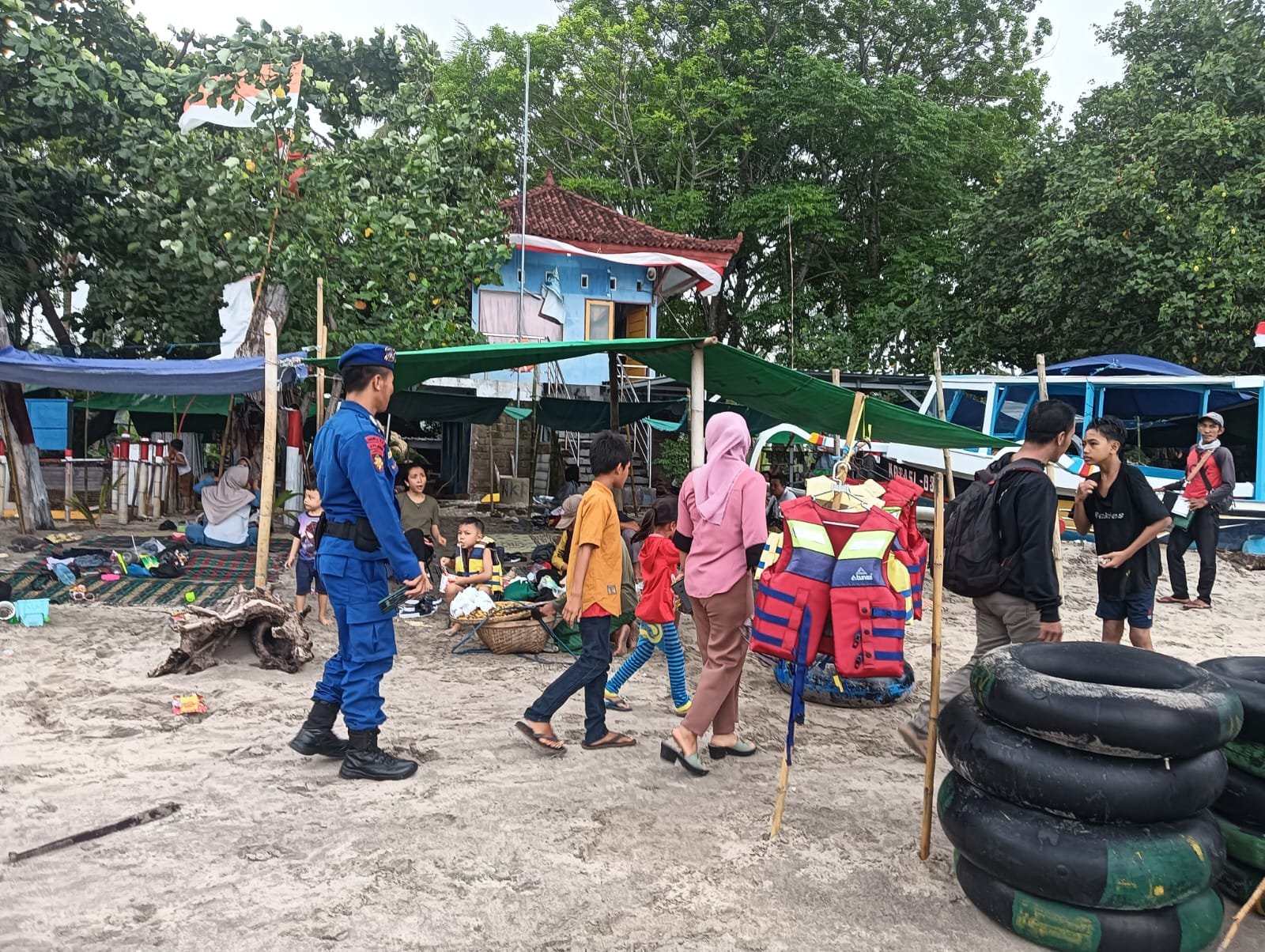 Situasi Kamtibmas di Senggigi Terpantau Aman dan Kondusif, Polairud Intensifkan Patroli dan Himbauan