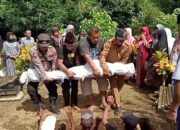 Anggota Polsek Buluspesantren Ikut Menggali Makam demi Bantu Sahabatnya