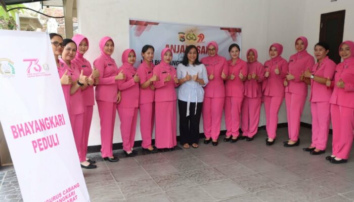 Menjelang Hari Bhayangkara, Polres Lombok Barat Eratkan Ikatan Keluarga Besar Polri