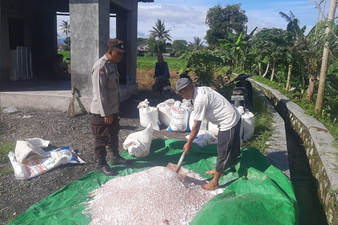 Bhabinkamtibmas Montong Are Dorong Swasembada Pangan