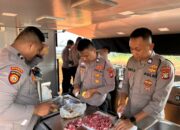Polda Metro Jaya Buka Dapur Lapangan Bantu Pengungsi Kebakaran di Penjaringan