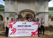 Polri Dekat Masyarakat: Polsek Sekotong Adakan Aksi Sosial di Taman Sejati