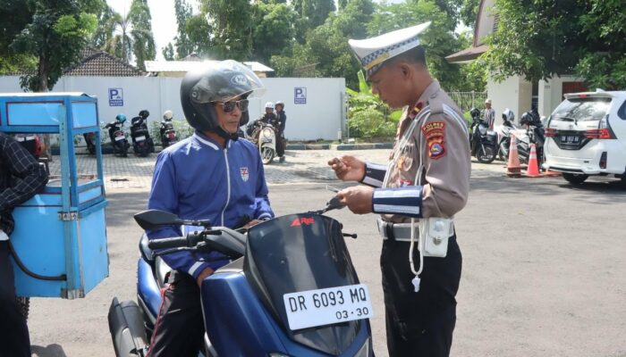 Operasi Patuh Rinjani 2025 di Lembar, 29 Pelanggaran Ditindak dalam Sehari