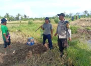 Sinergi Polri dan Petani Wujudkan Ketahanan Pangan di Karang Bongkot