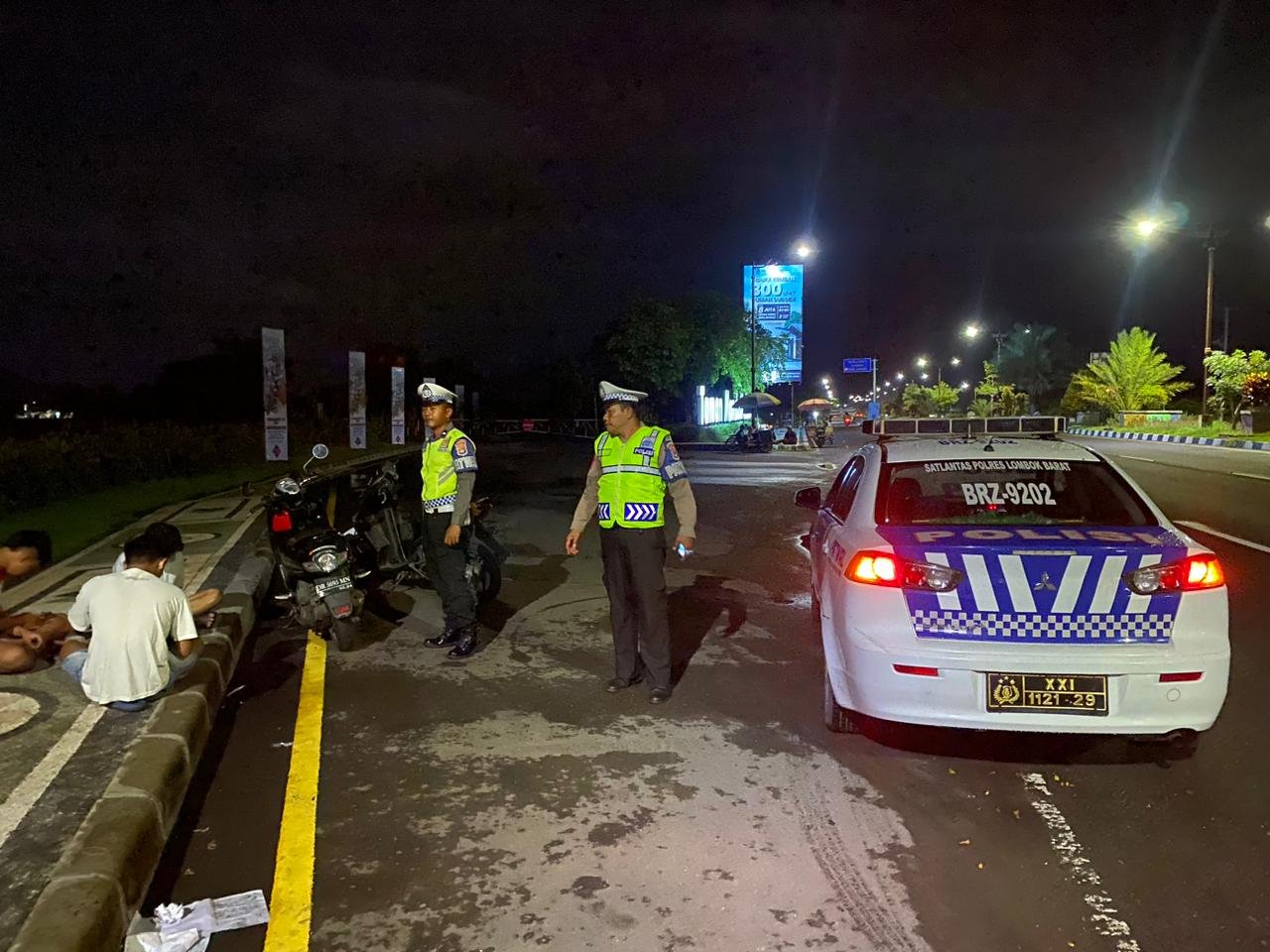 Patroli Polisi di Lombok Barat Tekan Kejahatan Jalanan