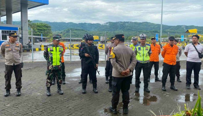 Wakapolres Cek Kesiapan dan Pelaksaan Tugas Pos Terpadu Pelabuhan Lembar